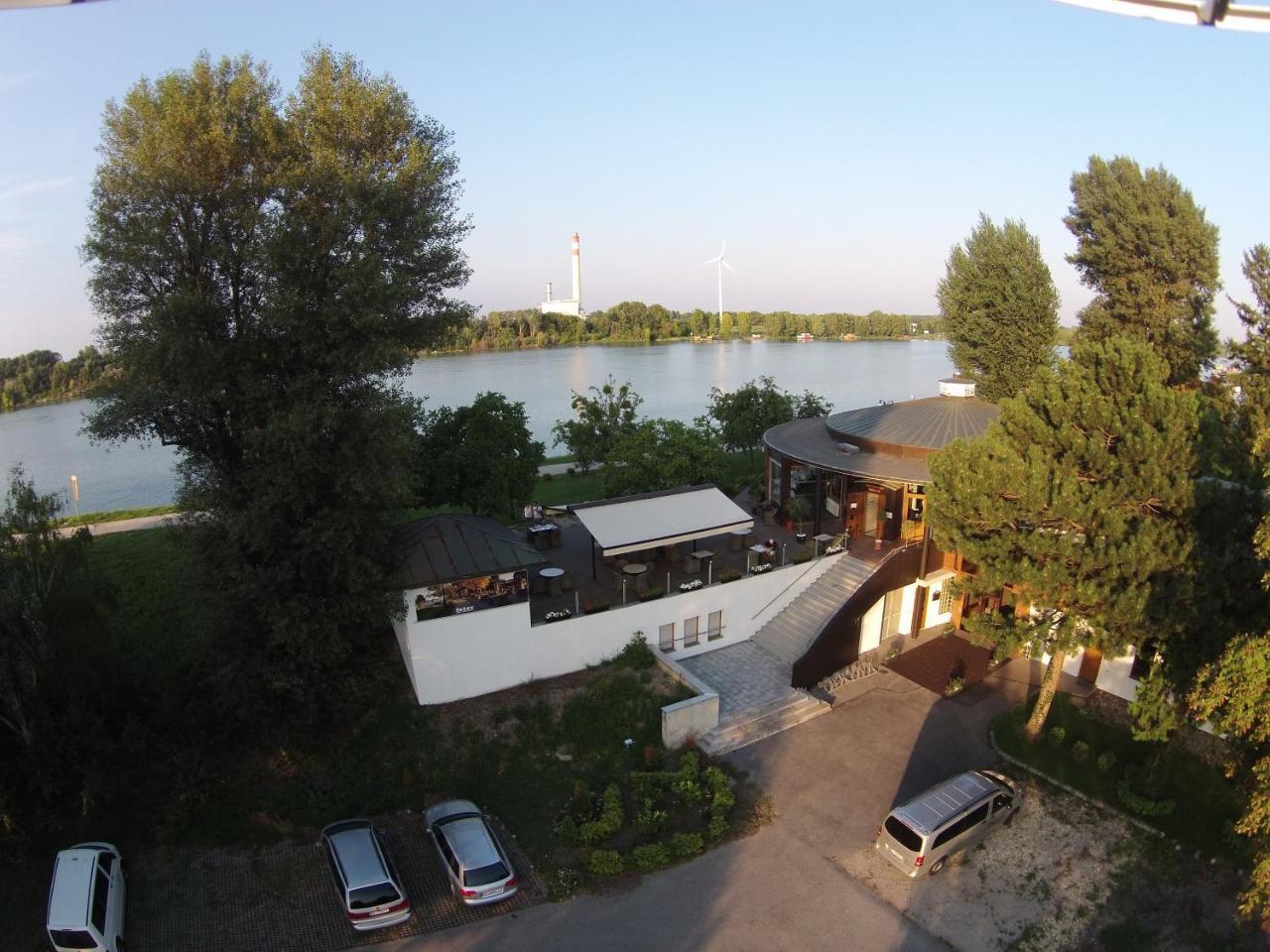 River Lodge Viena Exterior foto